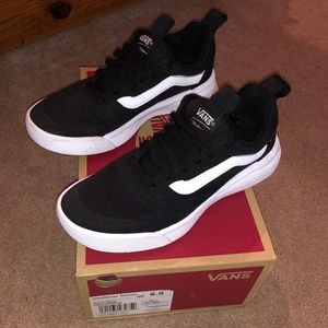 Vans UltraRange Rapid Womens 6.5
